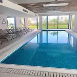 Med Privat Saltvannsbasseng Pa Dejablue * Kalogrea