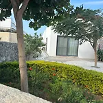 Med Privat Saltvannsbasseng Pa Dejablue