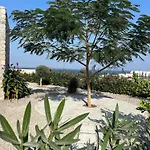 Med Privat Saltvannsbasseng Pa Dejablue