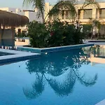 Med Privat Saltvannsbasseng Pa Dejablue * Kalogrea