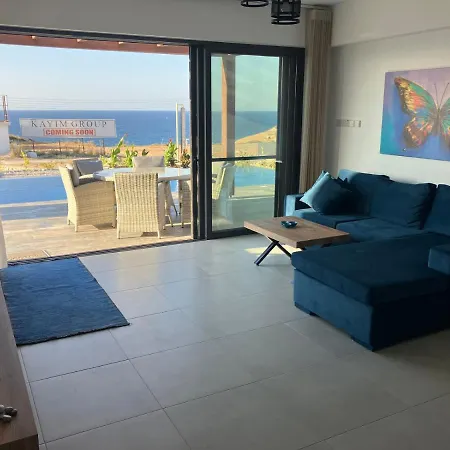 Med Privat Saltvannsbasseng Pa Dejablue * Kalogrea