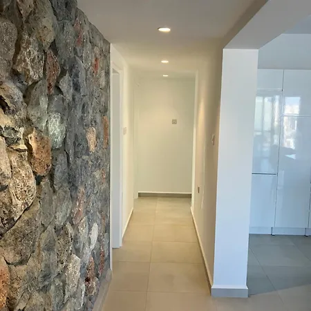Med Privat Saltvannsbasseng Pa Dejablue Villa *
