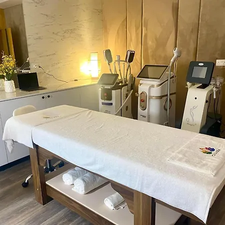 Med Privat Saltvannsbasseng Pa Dejablue Βίλα