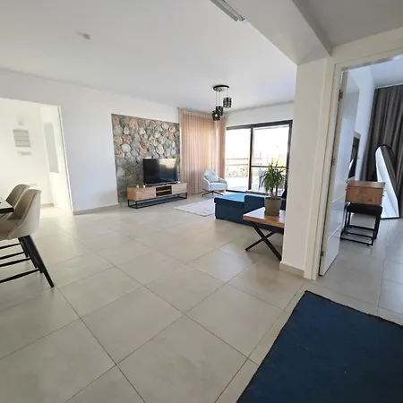 Med Privat Saltvannsbasseng Pa Dejablue Villa *