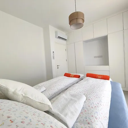 Med Privat Saltvannsbasseng Pa Dejablue Villa