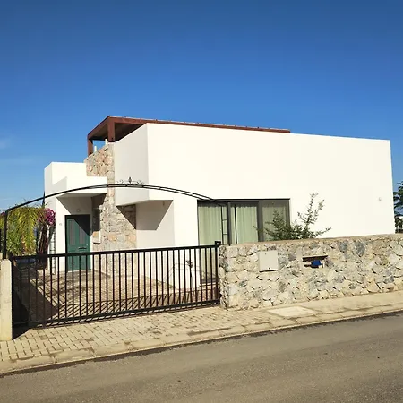 Med Privat Saltvannsbasseng Pa Dejablue Villa *