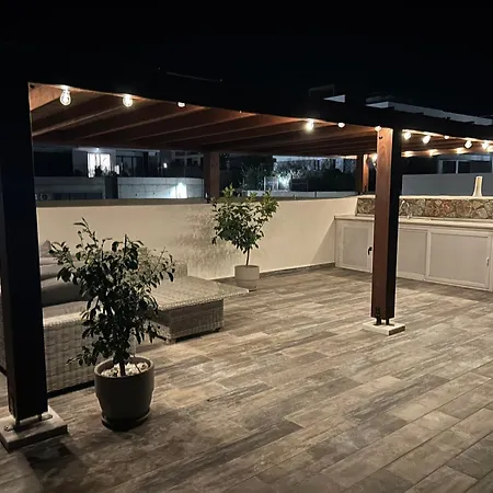Villa Med Privat Saltvannsbasseng Pa Dejablue