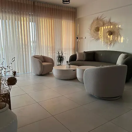 Med Privat Saltvannsbasseng Pa Dejablue * Kalogrea