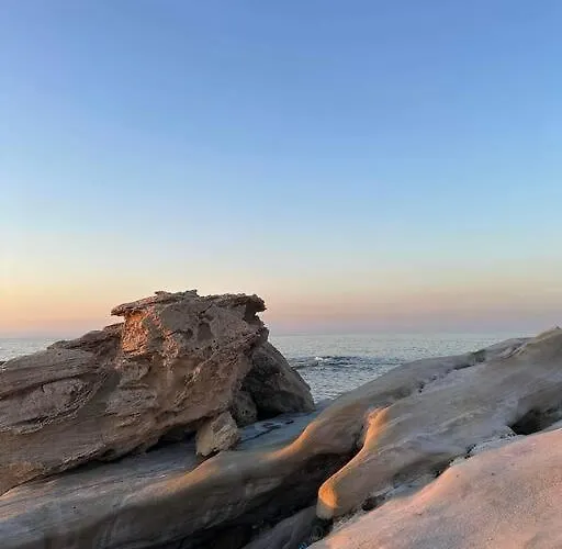 Med Privat Saltvannsbasseng Pa Dejablue * Kalogrea