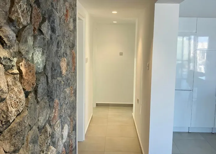 Med Privat Saltvannsbasseng Pa Dejablue Βίλα *