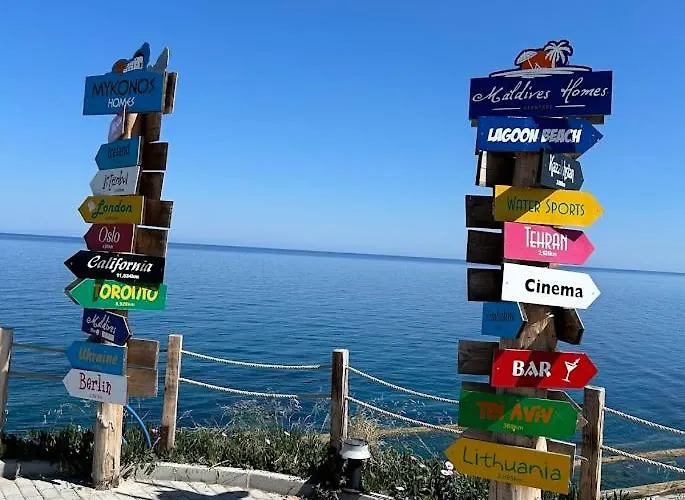 Med Privat Saltvannsbasseng Pa Dejablue