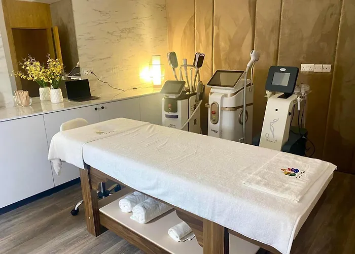 Med Privat Saltvannsbasseng Pa Dejablue Βίλα